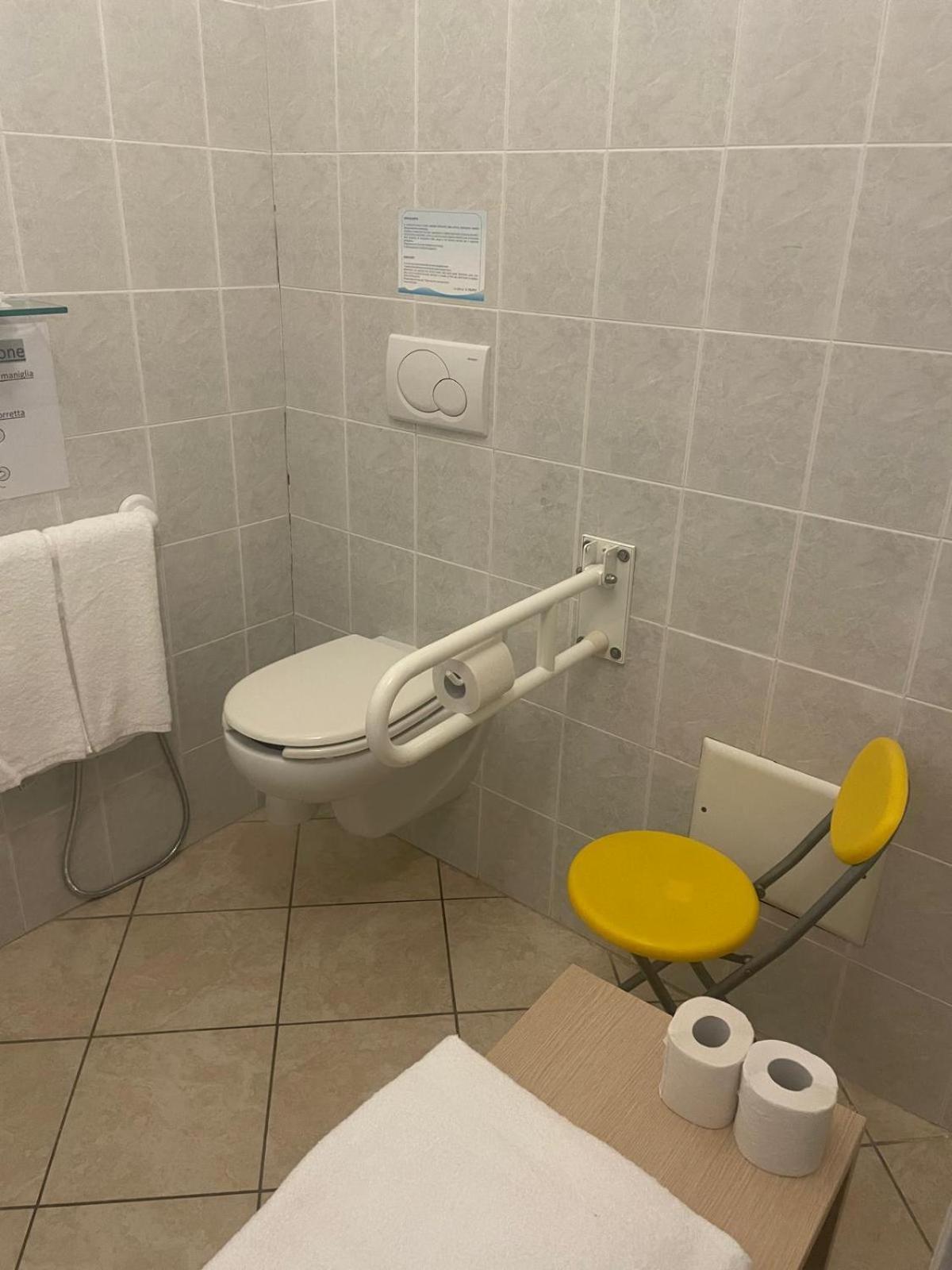Casa Per Ferie Il Pioppo Hotel Marina di Massa Quarto foto